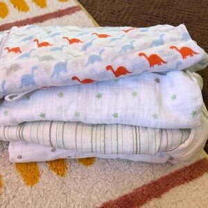 Aden and Anais Muslim Blankets